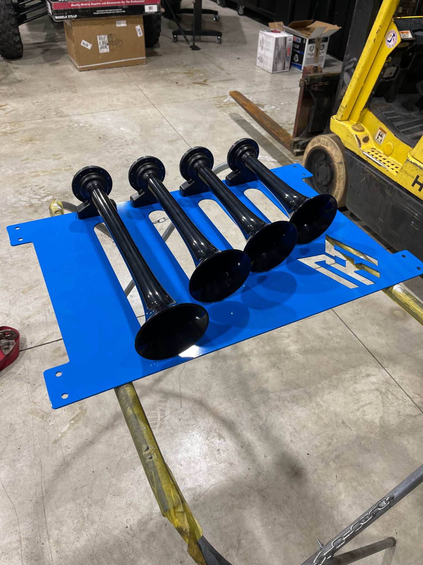 AnyLevel train horn cradle kit superduty
