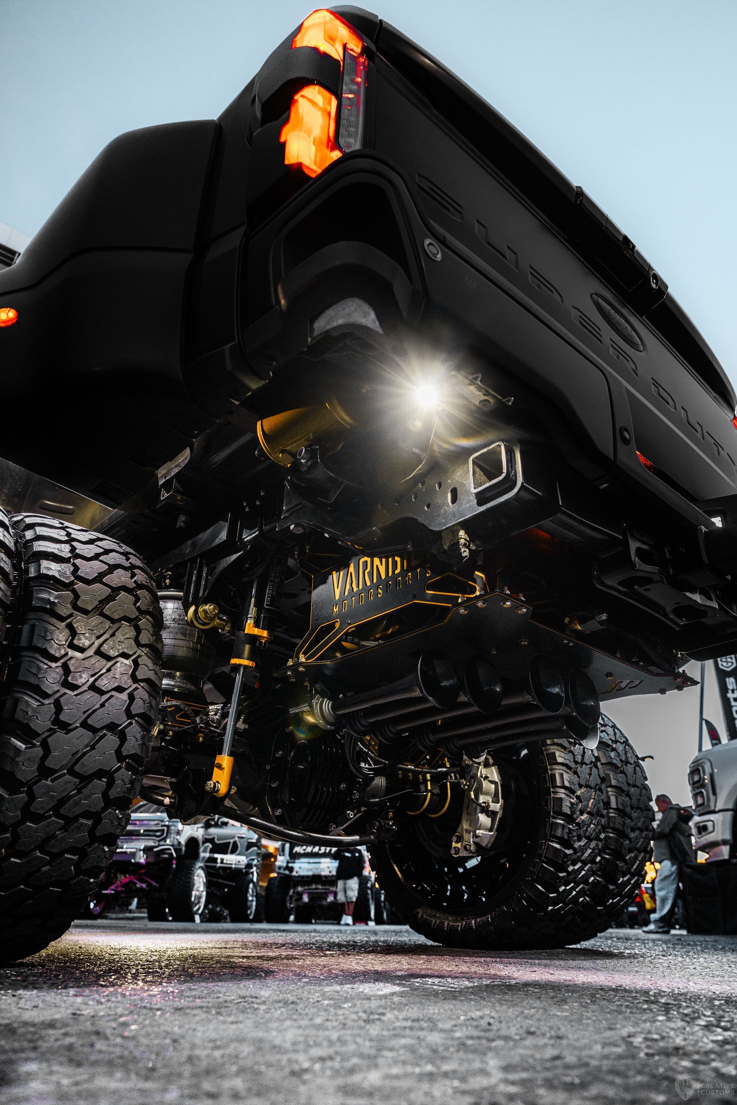 17-25 Ford F-450 5-6" Elevate Air ride kit