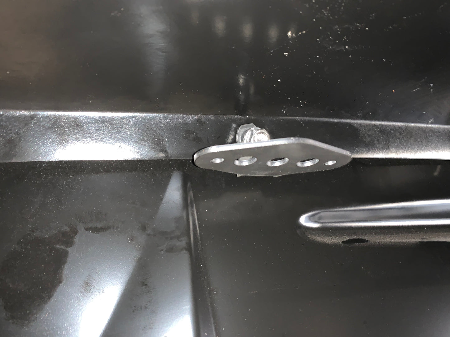 LED ROCK LIGHT MOUNTING BRACKETS